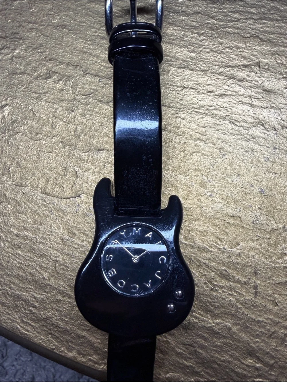 Vintage - Early 2000s Marc Jacobs black watch with patent leather strap - Picture 6 of 6